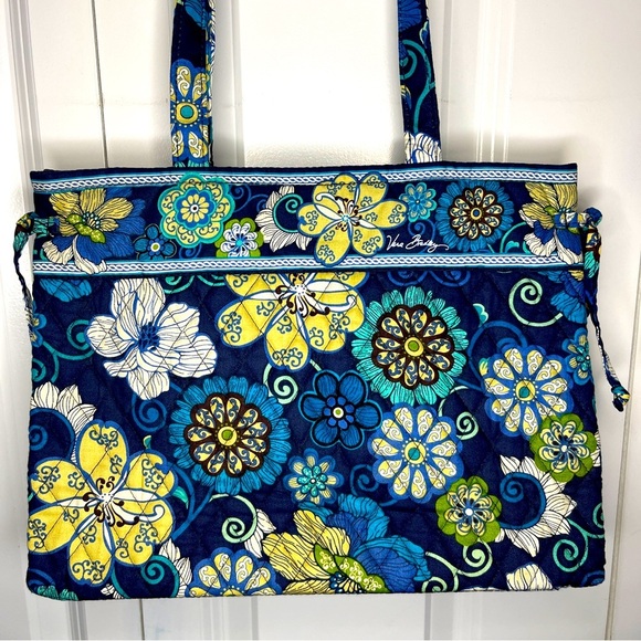 Vera Bradley Handbags - Vera Bradley Medium Tie Tote Mod Floral Blue Retired Y2K Ditty Quilted Cotton